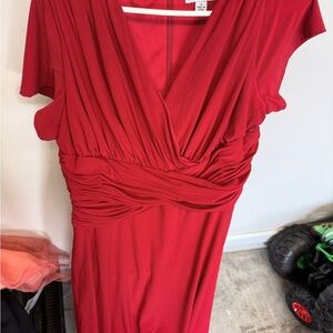 NorthStyle Vibrant Red Midi Dress